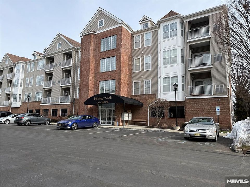 1st image of 281 Cory Ln
