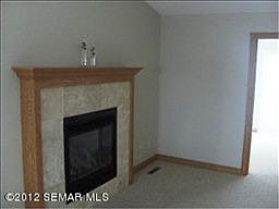 3rd image of 842 Escalade Ln SE