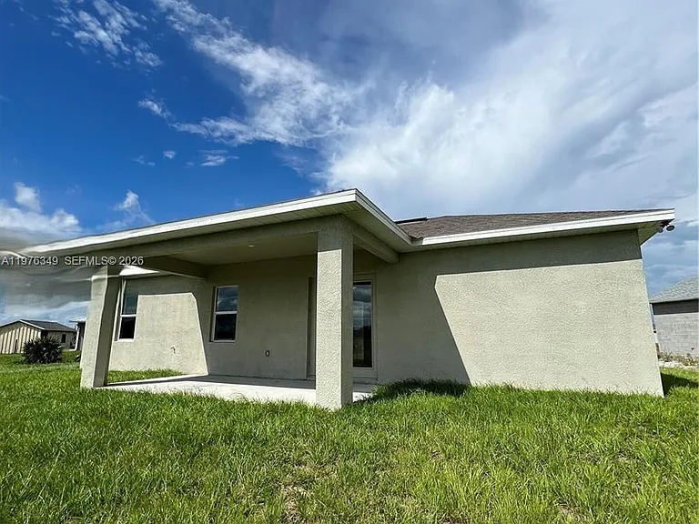1088 Saturn Ct — Photo 23