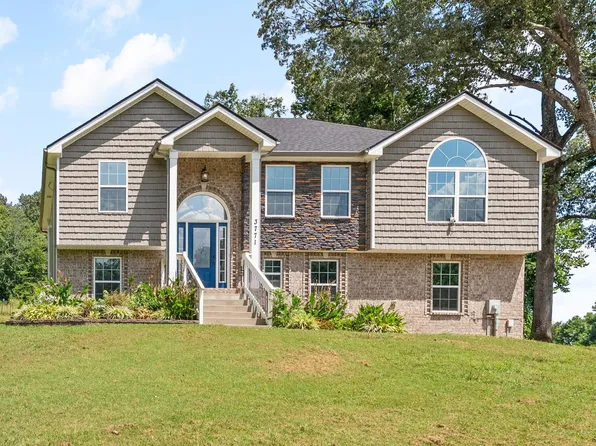 3771 Chapel Hill Rd, Clarksville, TN 37040