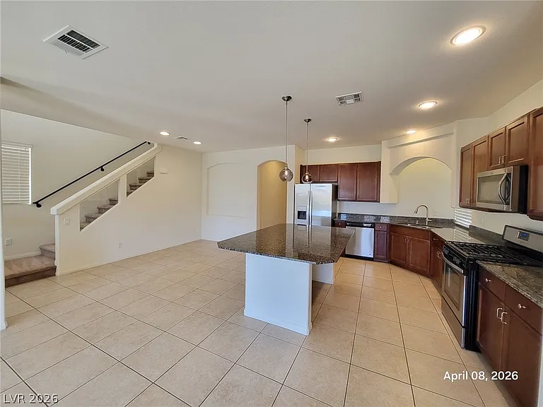 5882 Azzura Palms Ave — Photo 4