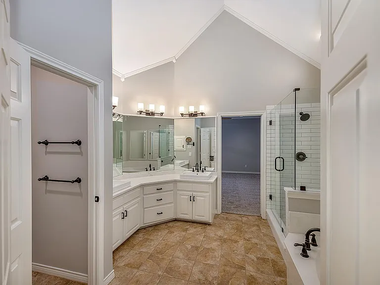 12119 Larchgate Dr — Photo 16