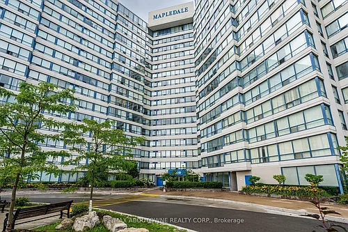 3050 Ellesmere Rd Photo 1