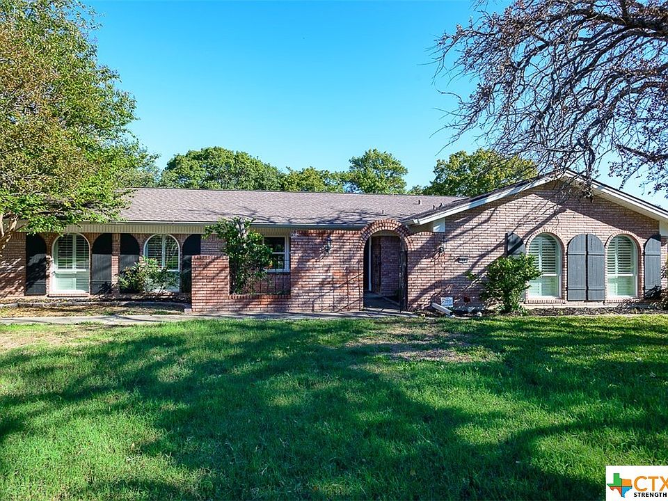 1st image of 1118 Shine Ln