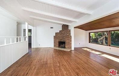 3rd image of 13136 Hart St