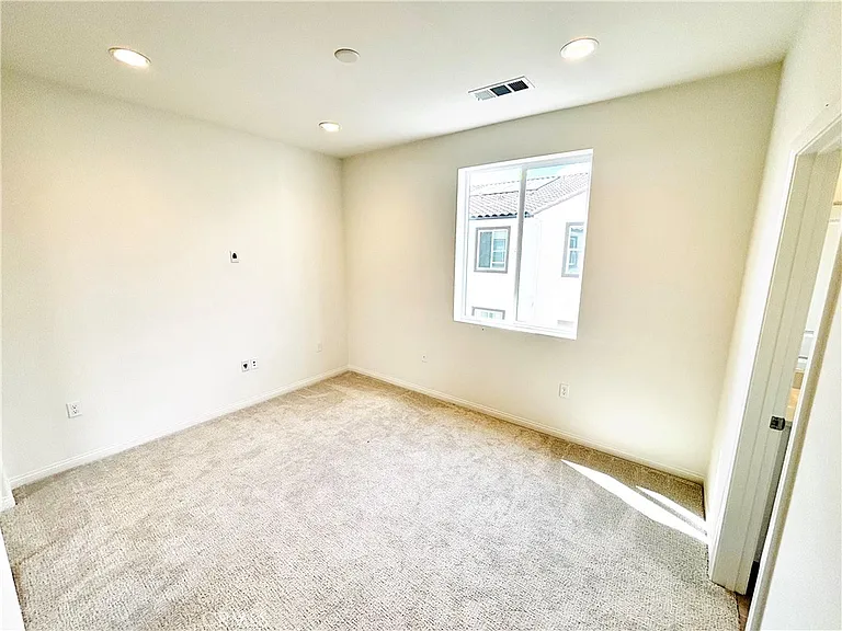 2450 E Agave St #1 — Photo 10
