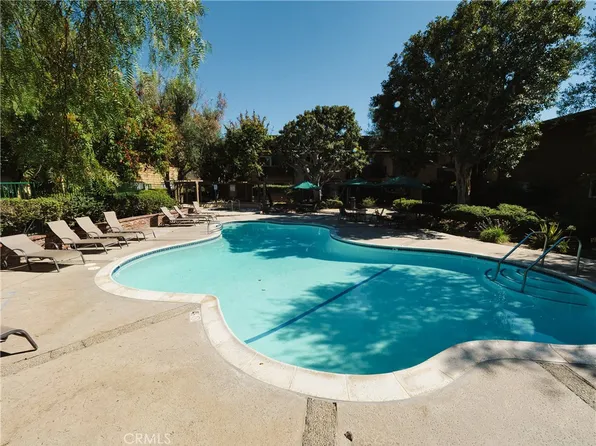 3050 S Bristol St, Santa Ana, CA 92704
