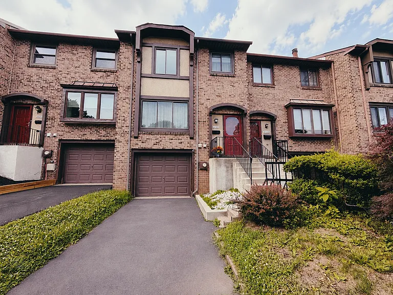 3180 Burnley Pl — Photo 1