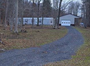 13004 Ridge Rd E, Wolcott, NY 14590