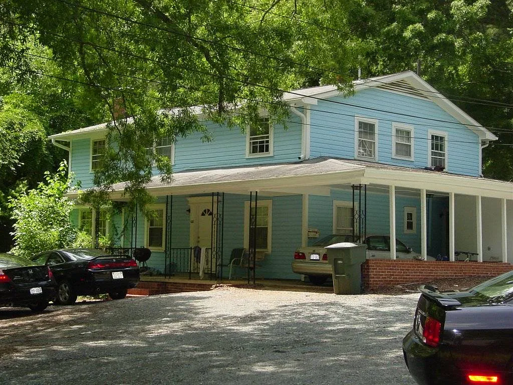 108 Pine St — Photo 1