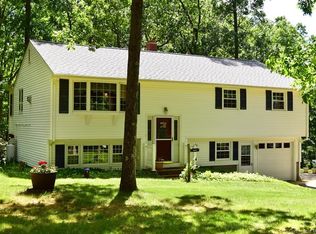 4 Sunset Dr, Stafford Springs, CT 06076