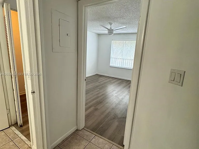 911 Coral Club Dr #911 — Photo 7
