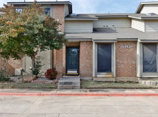 342 W Harwood Rd APT B, Hurst, TX 76054