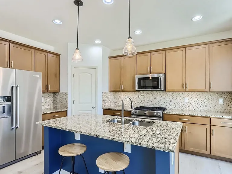 1518 Glacier Ave — Photo 5
