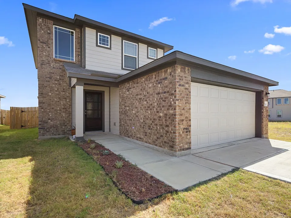11221 Hollinger Cir