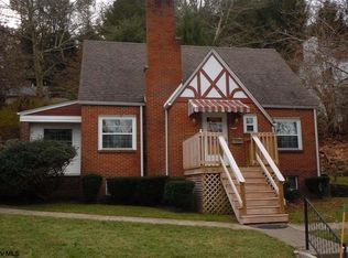 1204 Bell Run Rd, Fairmont, WV 26554