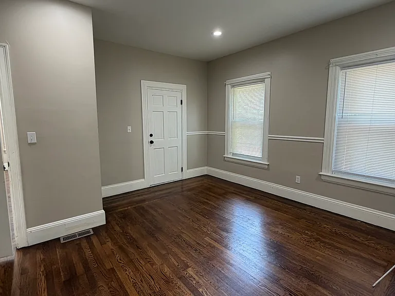 83 Cottage St #1 — Photo 10