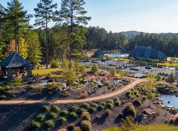 5th image of 43 High Ridge Way