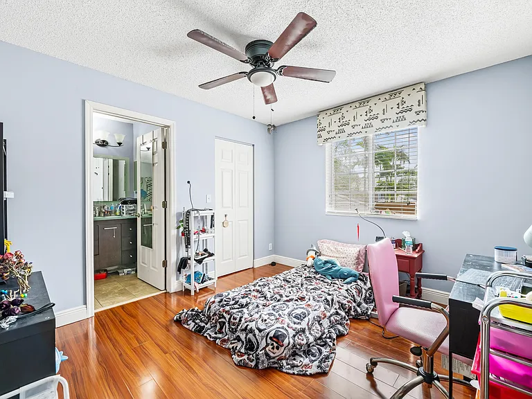 2185 Salerno Cir — Photo 18