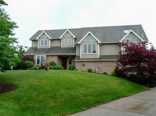 725 Kathleen Dr, Clairton, PA 15025