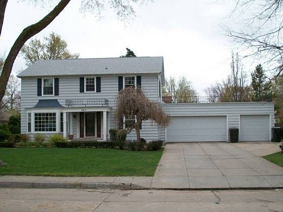 1st image of 2211 W Louise St