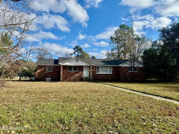 12 Fatherland Rd, Natchez, MS 39120