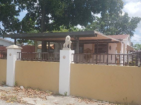 2nd image of 662 SE 6th Pl
