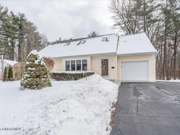 45 Alden Court, Delmar, NY 12054