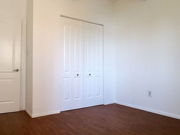 3rd image of 604 Union Ave APT 3R
