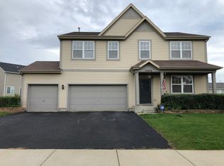 39838 Walton Ln, Beach Park, IL 60083