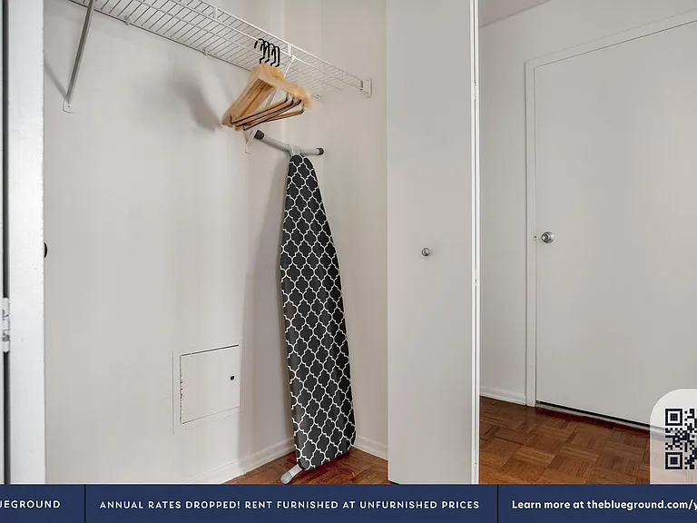 360 W 34th St #8K — Photo 12