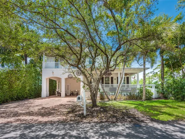 235 Cranwood Dr, Key Biscayne, FL 33149