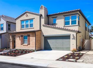 21151 Daylight Ln, Huntington Beach, CA 92646