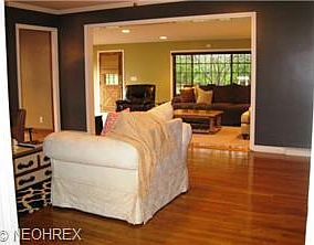 3rd image of 4003 Southwood Dr SE
