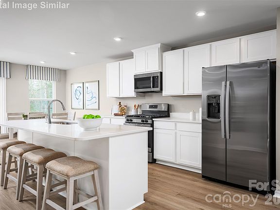 2nd image of 1848 Millstream Dr
