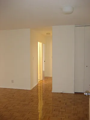 Rented by Realty Operations Group | media 4