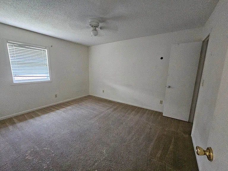 4150 Horseshoe Rd N #3 — Photo 6