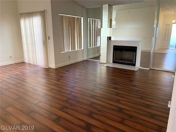 2nd image of 2832 Autumn Haze Ln