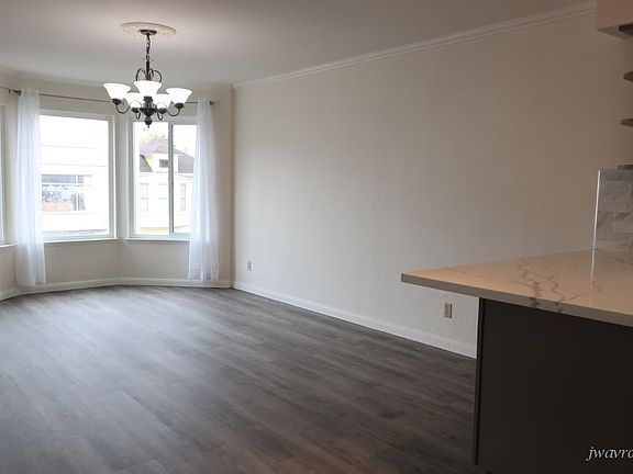 4th image of 590 25th Ave #1