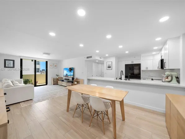 1621 Collins Ave #Penthouse 1002, Miami Beach, FL 33139