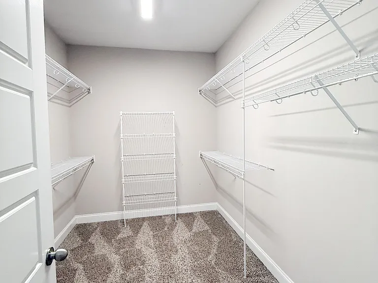 1142 Eagles View Dr — Photo 8