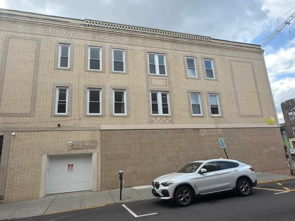 5222 Bergenline Avenue image 17 of 22