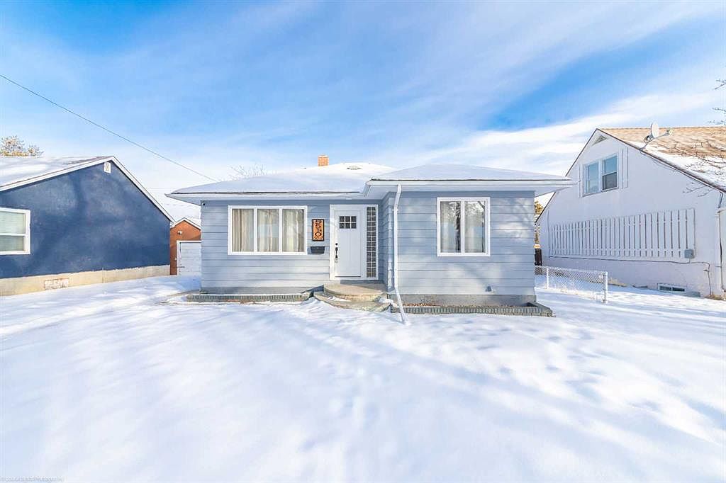 5510 S 50th St, Lloydminster, AB T9V 0N2 | MLS #A2105547 | Zillow