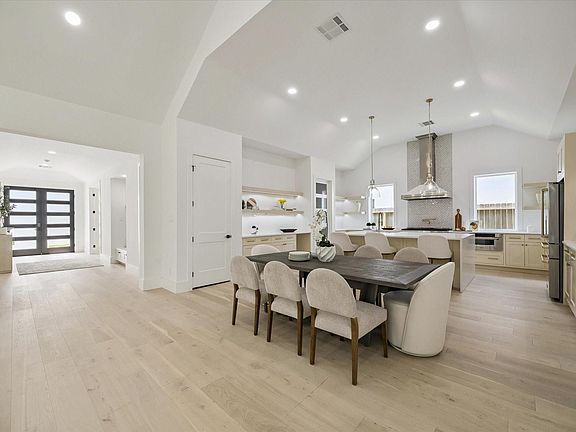 5th image of 1302 Springrock Ln