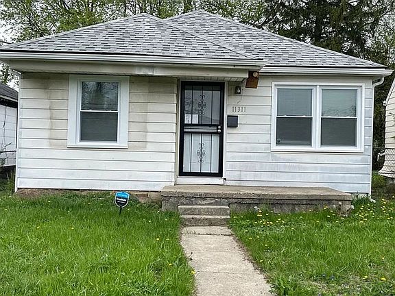 3rd image of 11311 Rosemont Ave