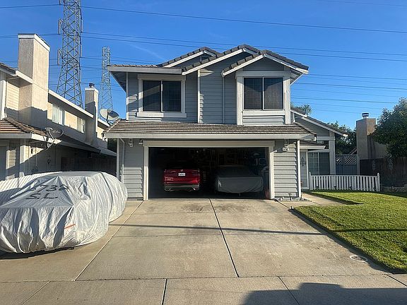 2nd image of 3732 Steve Lillie Cir