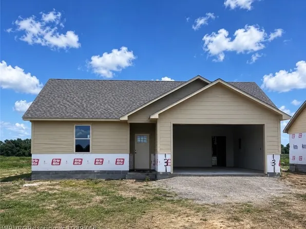 131 Countryside Way, Pocola, OK 74902