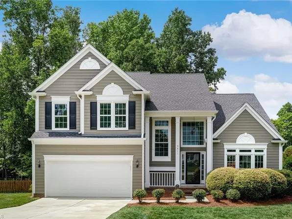 5811 Cold Harbor Dr, Greensboro, NC 27410