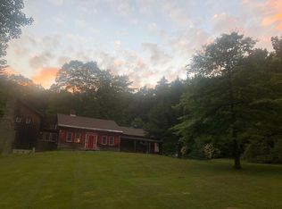 215 Stargaze Ln, Jamaica, VT 05343