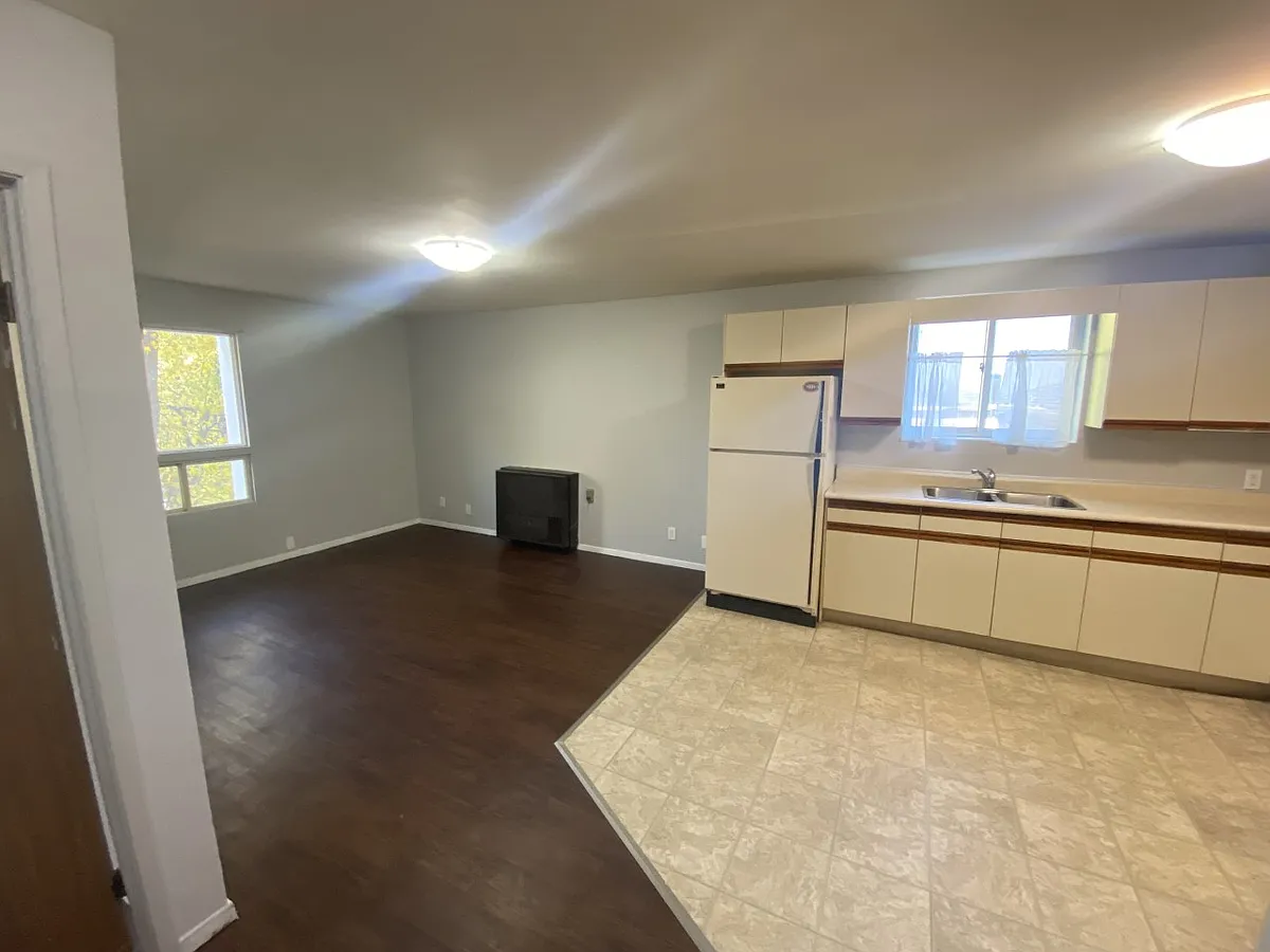 Building Photo - 216 Leith St #4